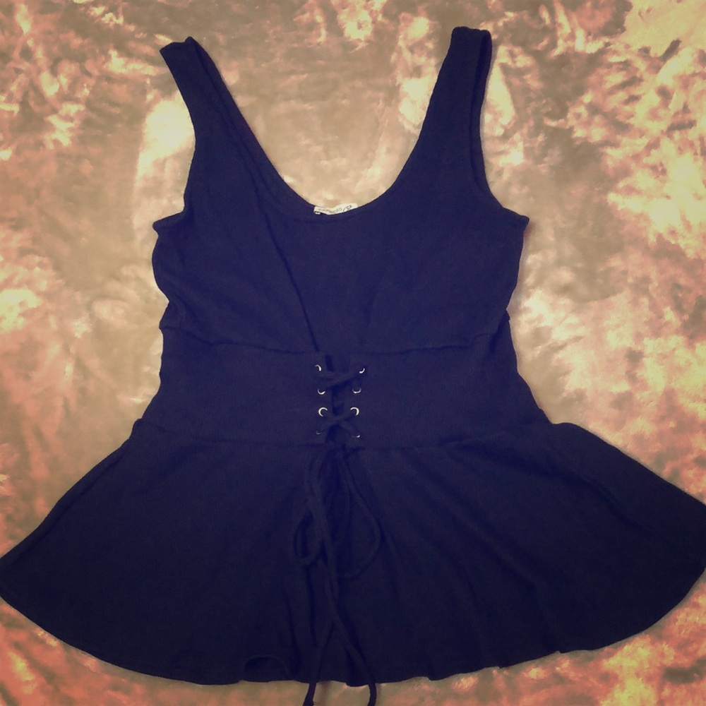 Express Black top